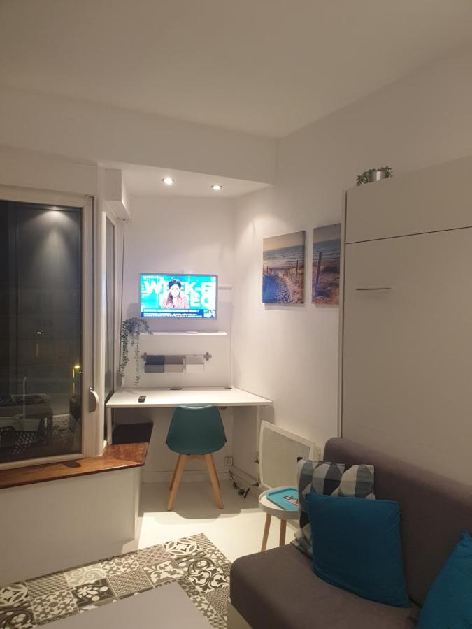 Studio Vue Mer Au Coeur De Malo Les Bains Pieds Dans L Eau 敦刻尔克 外观 照片